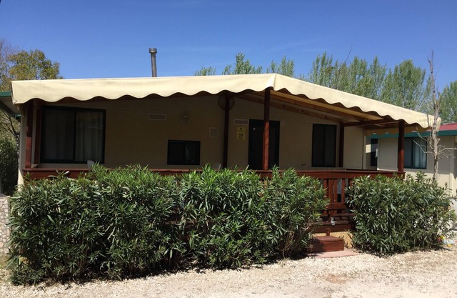 We rent fully equipped mobile homes in Tuscany by the sea