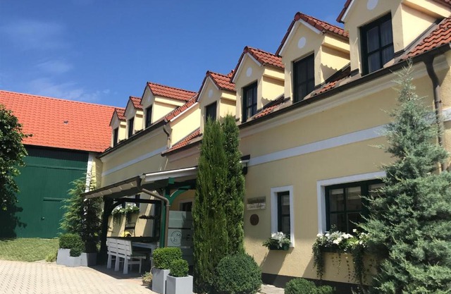 Weingut & Gästezimmer Edelmann