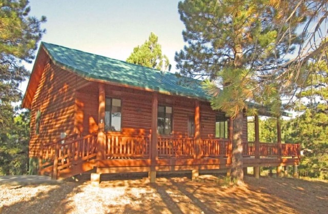 Welcome home! Your base for Zion, Bryce, Duck Creek