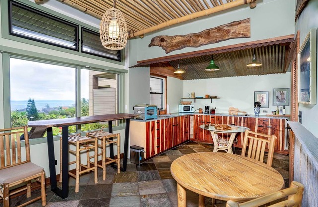 Welcome to Margarita 'Villa at the Ridge' !