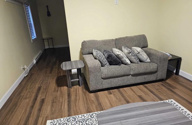 Welcome to Rocky Falls 3 bedroom House, Its Not about your PAY but your STAY