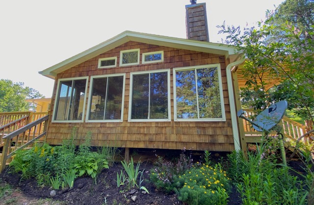 Welcome to Sunshine Knoll for countryside warmth from sunrise to sunset!