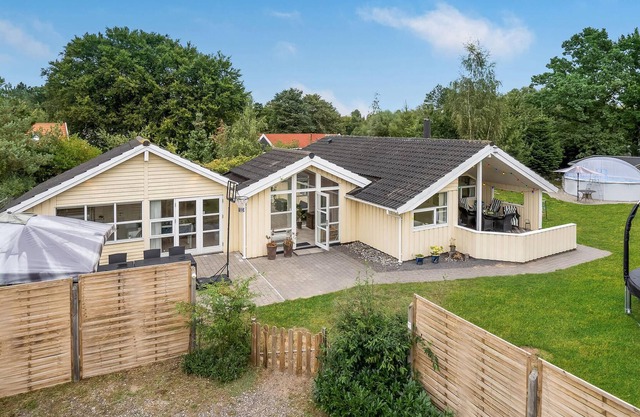 Welcome to this spacious vacation home!