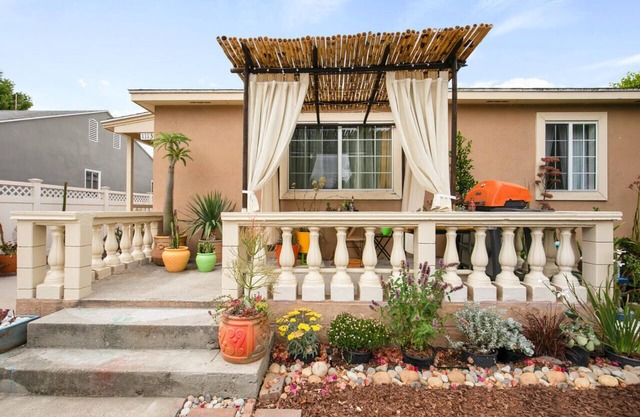 Welcome to your cozy corner away from home