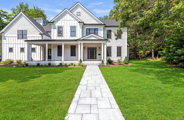Welcoming 2025 built: 4-bedroom 3.5-bath modern farm house @ charming Andover