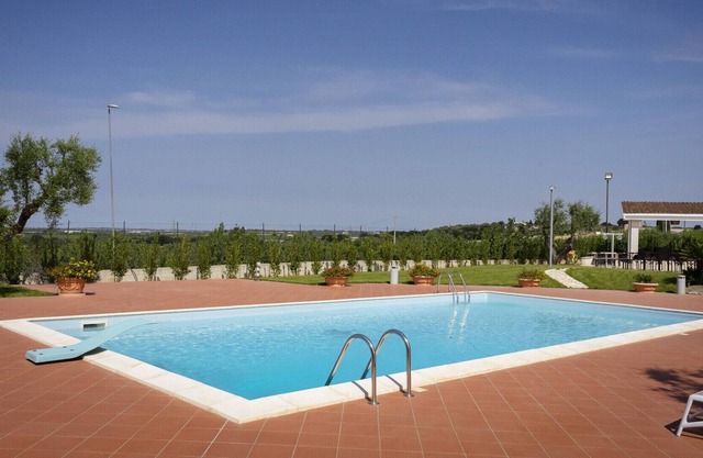 WePuglia-Villa Resta, villa w/pool, hot tub, sauna