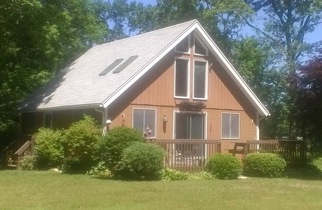 West Tisbury Home, Peaceful, Affordable, 3 BR, Near Bike Path