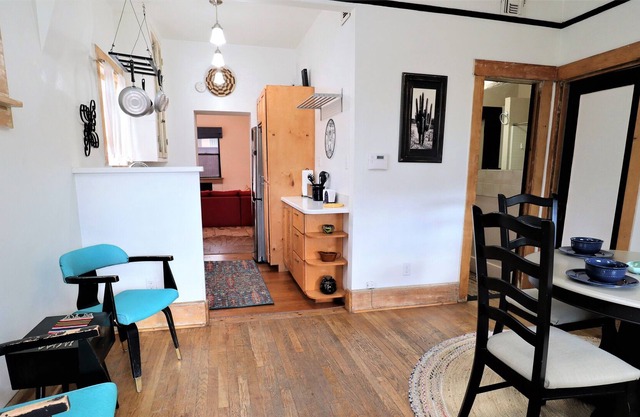 West University Historic District Bungalow In The Heart Of The Action