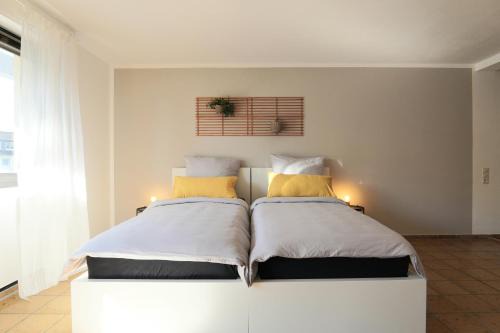 Westfalio Apartments - small apartment with balcony