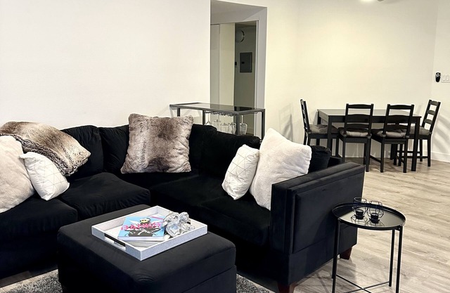Westwood 2 bedroom near UCLA