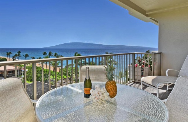 Whaler 859 BeachFront Luxury Condo w Ocean Views