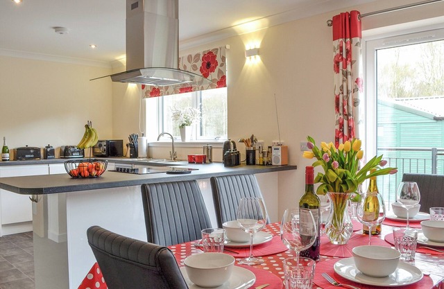 What a great base for a relaxing holiday, clean, warm and comfortable.