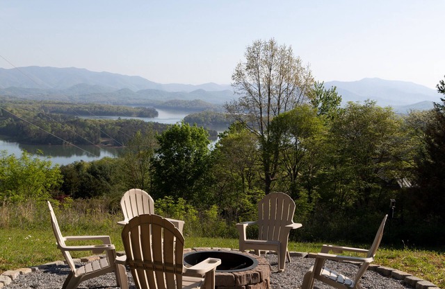 What A View - Fire Pit - Lake & Mountain View