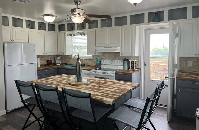Whiskey Bay Retreat