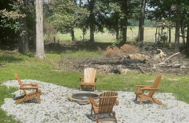 Whiskey Woods Retreat - Close to Lynchburg, Nearest Green, Hiking, State Parks