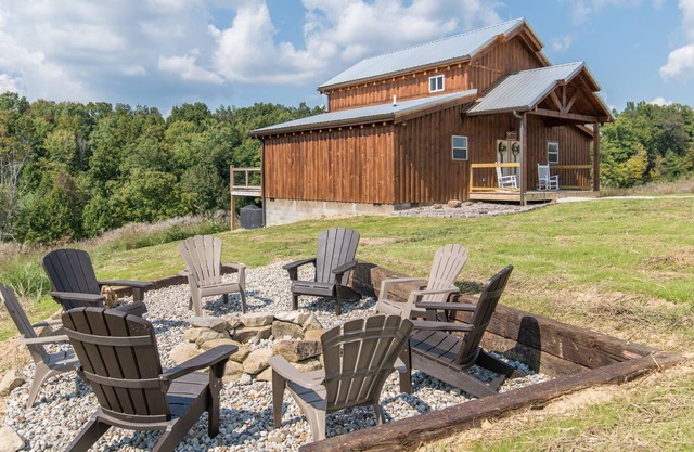 WiFi & Adventure - Large Family-Friendly Cabin - Starlight Cabin - Red River Gorge, Kentucky!