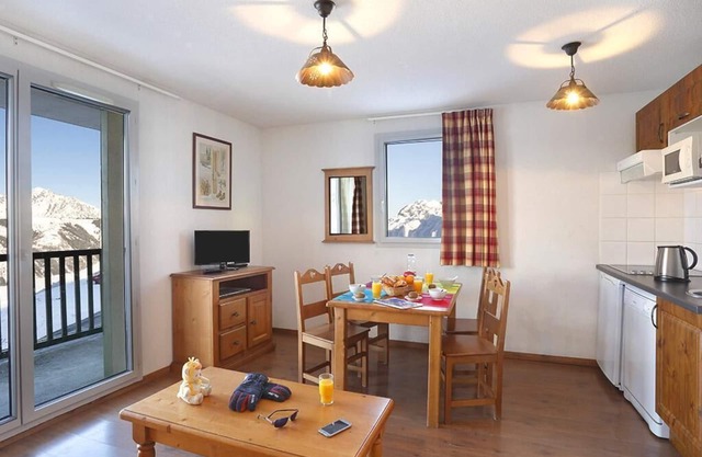 Wifi, fitness, swimming pool, sauna, ski locker, 32m², Peyragudes