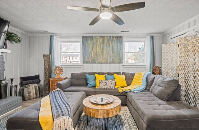 Wilderness, 1317 Wilderness Dr, Richmond, VA 23231