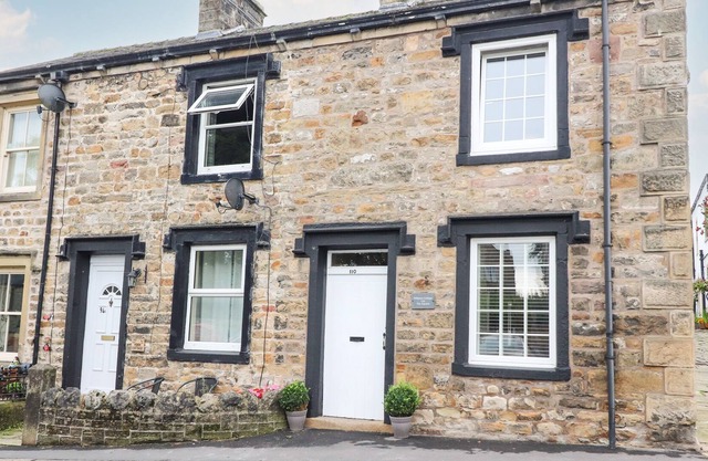 WILLIAM'S COTTAGE, family friendly in Waddington