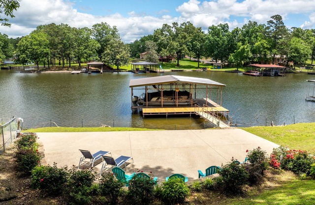 Winchester Point | Family-Friendly Getaway W/Outdoor Spaces | Lakeside Patio and Private Boat Dock