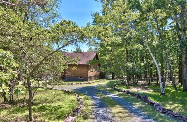 Winding Way Chalet.