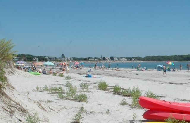 Windswept Ideal for nature & beach lovers, 2 pools and amenities