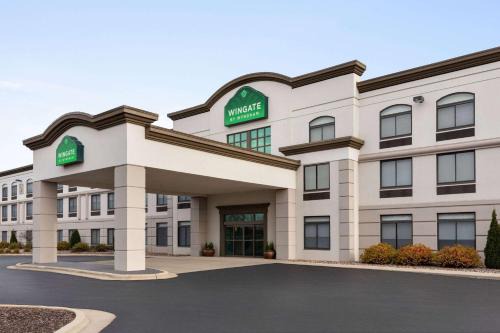Wingate by Wyndham Green Bay
