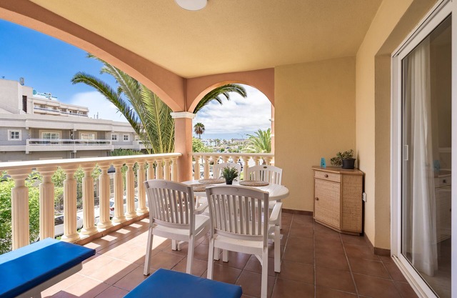 Winter Gardens, Golf del Sur, 2 Bedrooms 2 Bathrooms apartment with terraze