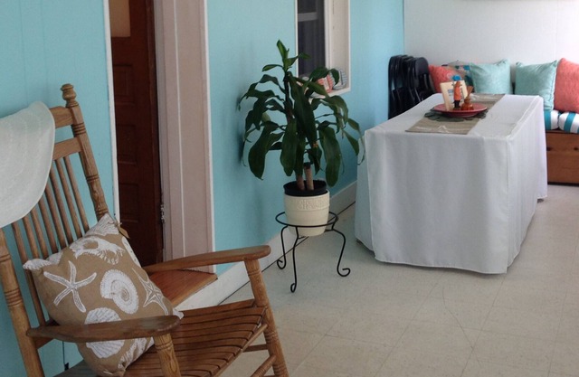 **WINTER RENTALS** Just forty feet to the ocean! Monthly Rates OCT TO JUNE 2021