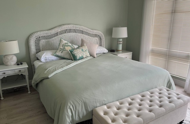 Winter Season Rental in nprestigious Vero beach location at Grand Harbour.