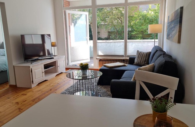 Wohnung Fleethörn - zentral, ruhig, mit Parkplatz und Balkon