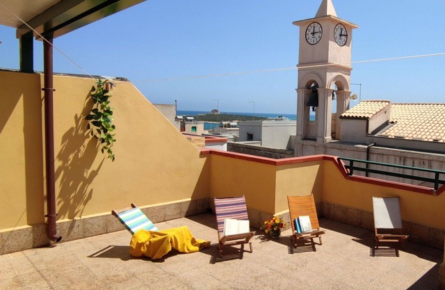 Wonderful private villa for 8 guests with WIFI, A/C, TV and terrace