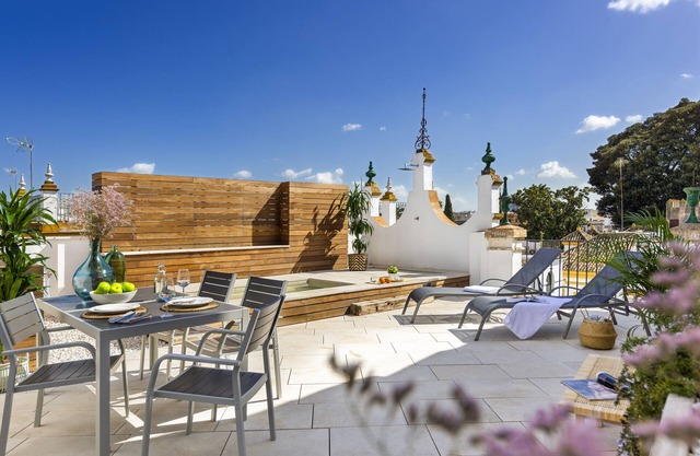 Wonderful Duplex with Stunning Terrace and Views. Santa Teresa VI