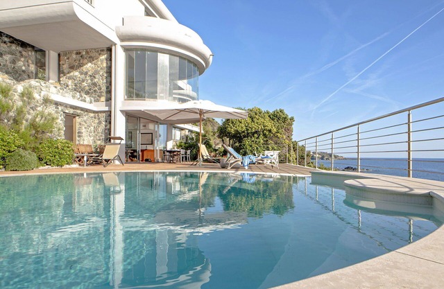 Wonderful private villa with WIFI, private pool, A/C, TV, terrace, pets allowed and parking