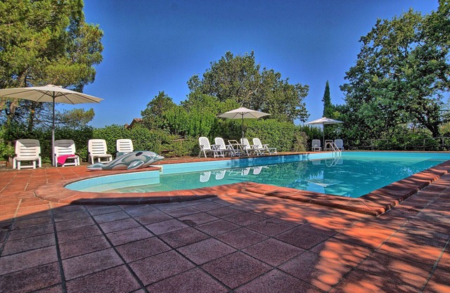 Wonderful private villa with private pool, WIFI, TV, veranda, panoramic view and parking