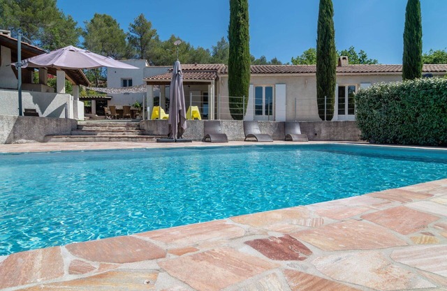 Wonderful private villa for 8 people with WIFI, A/C, private pool, TV, terrace and parking