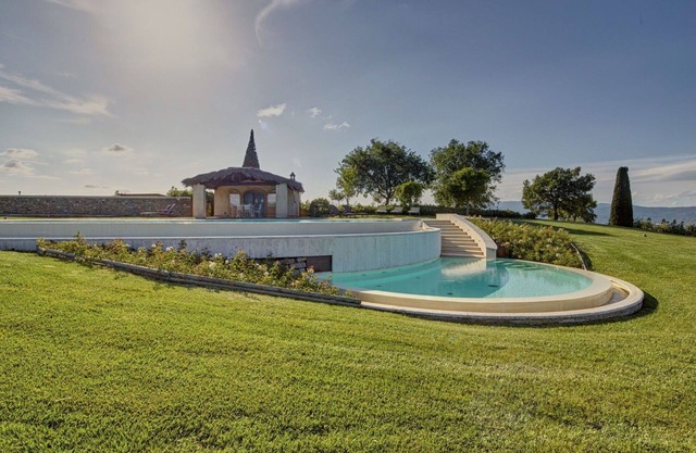 Wonderful private villa with A/C, WIFI, private pool, TV, patio, panoramic view and parking