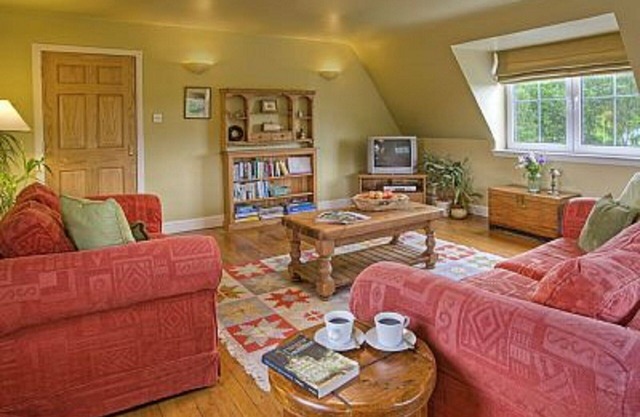 Wonderful Views and Privacy at the top of the house