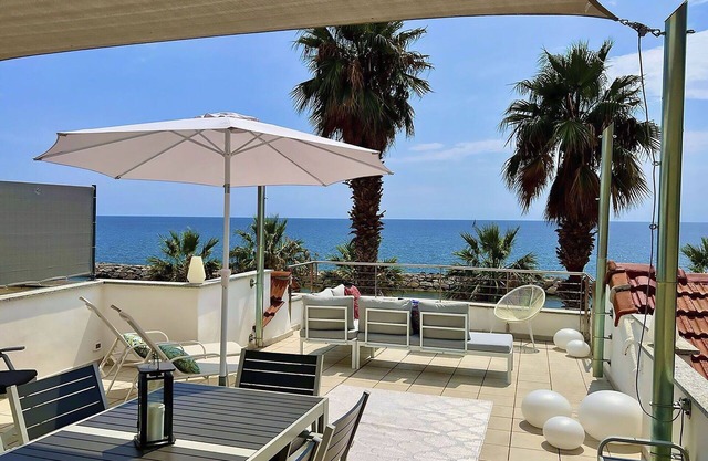 Wonderful villa for 7 guests with A/C, WIFI, TV and terrace