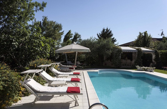 Wonderful villa with private pool and garden