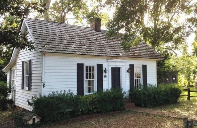 Woodland Cottage in Beautiful Rural Georgia