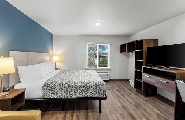 WoodSpring Suites Beaverton - Portland West