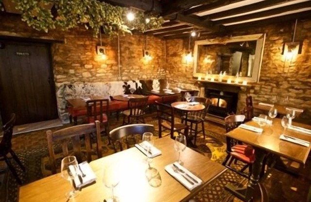 Woodstock Arms