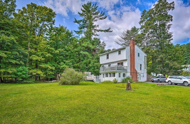 Woodstock Getaway w/Hot Tub ~ 2 Mi to Dtwn!