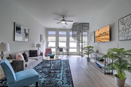 Work Remotely, Elegant Space, Wi-Fi, Total Comfort 4014