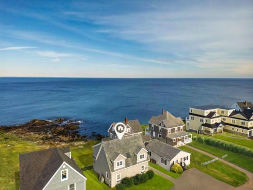 Wright by the Sea For 10
