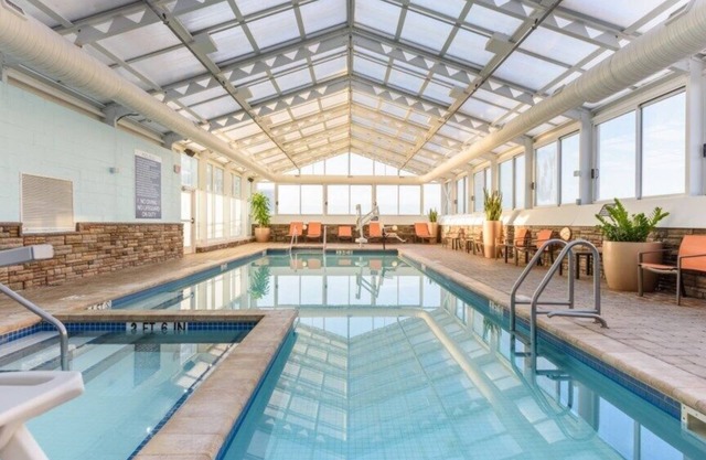 Wyndham Skyline Tower - 1 Bedroom Suite