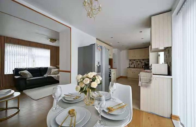 Wythenshawe Greenbrow Retreat
