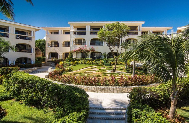 Xaman-Ha 2 Bedroom Beachfront Condominium 7012 (XH7012)