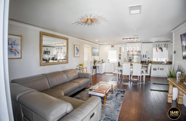XLNC House Sunnyside 4bed 2bath 20min aport/dwntwn
